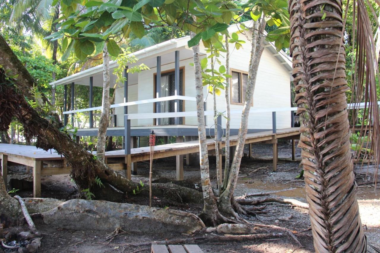 Evis Resort At Nggatirana Island Halisi Exteriér fotografie