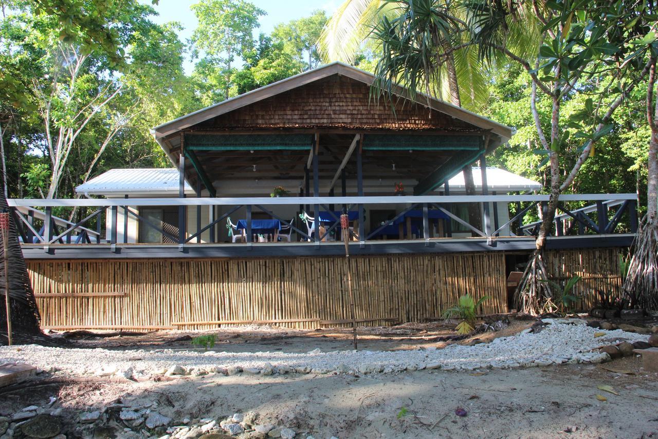 Evis Resort At Nggatirana Island Halisi Exteriér fotografie